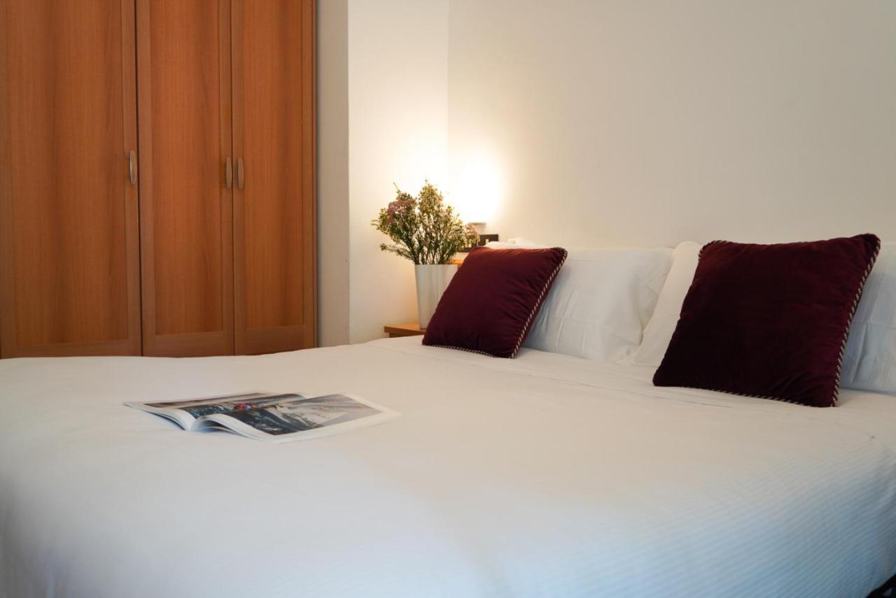 Hotel Sunset Римини Экстерьер фото