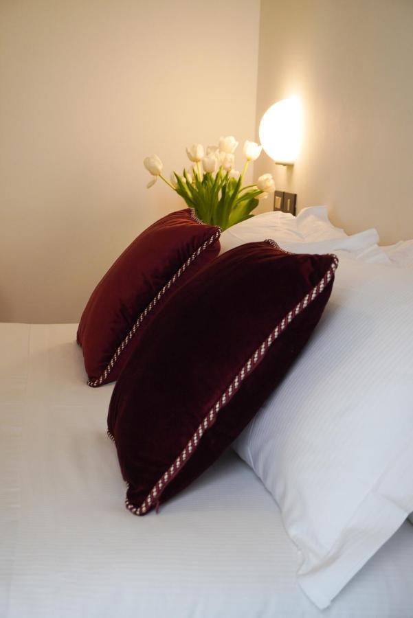 Hotel Sunset Римини Экстерьер фото